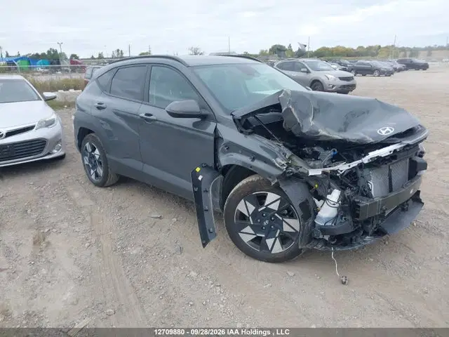 KM8HB3AB5TU450735 — 2026 Hyundai Kona Preferred FWD, Передняя часть (Front), фото до ремонта