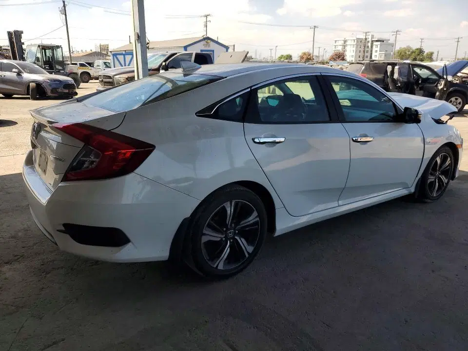 2016 Honda Civic VIN 2HGFC1F93GH641647 фото 3