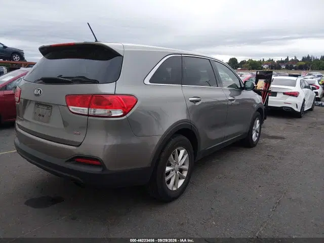 2016 KIA Sorento 2.4l L VIN 5XYPG4A32GG149282 фото 4