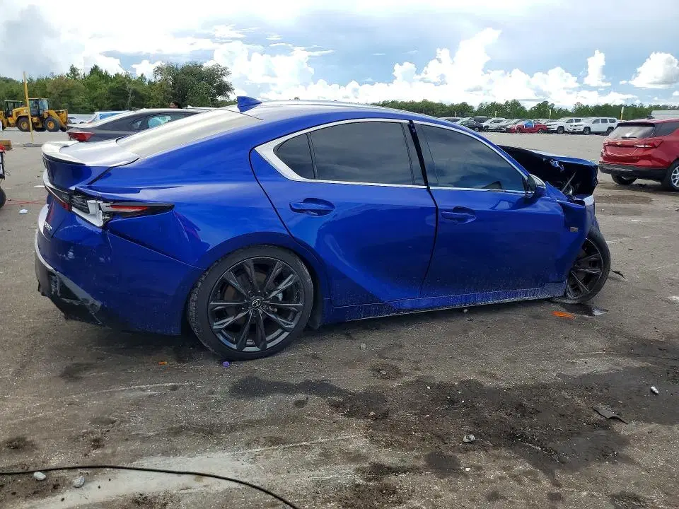 2024 LEXUS IS 350 VIN JTHBZ1B20R5079865 фото 3