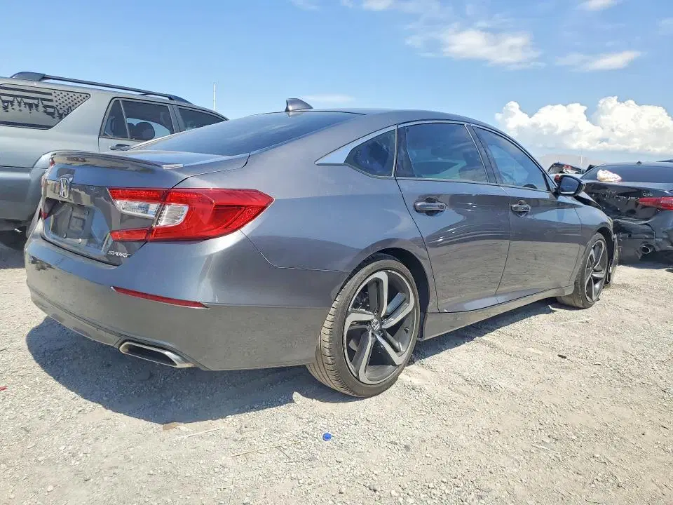 2019 Honda Accord VIN 1HGCV1F32KA048619 фото 3