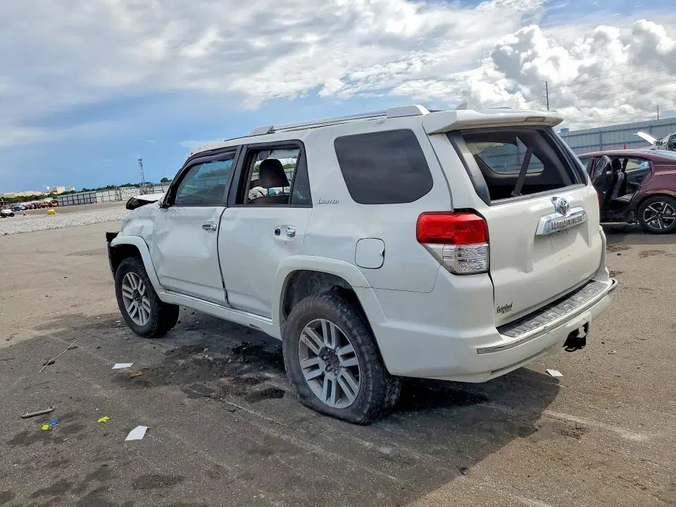 2011 TOYOTA 4RUNNER VIN JTEBU5JR7B5063816 фото 2