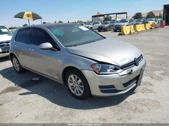3VW217AU8GM020517 — 2016 Volkswagen Golf Tsi S 4-Door, Передняя часть справа (Right Front), фото до ремонта