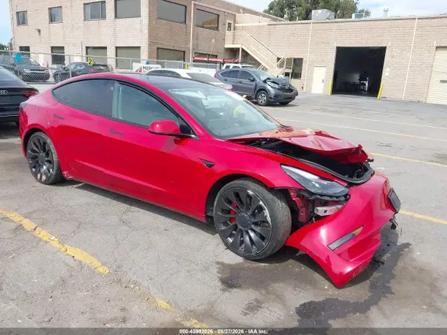 5YJ3E1EC3NF131357 — 2022 Tesla Model 3 Performance Dual Motor ALL-Wheel Drive, Передняя часть (Front End), фото до ремонта