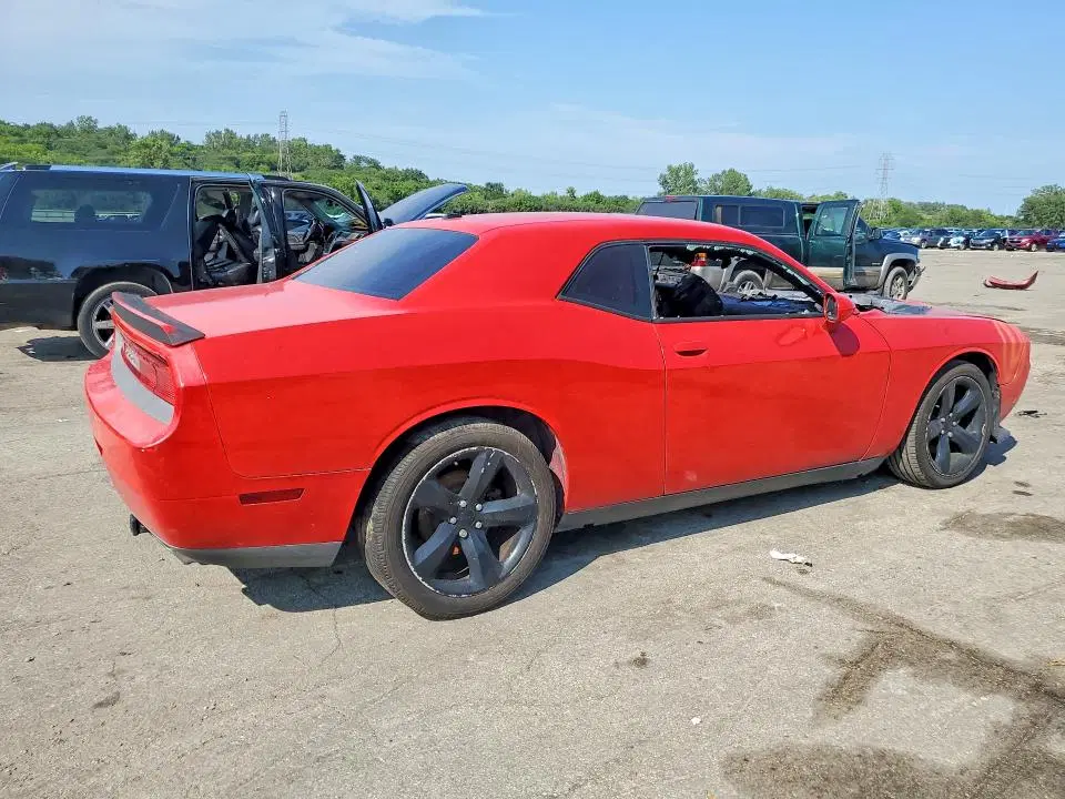 2014 DODGE CHALLENGER VIN 2C3CDYAG0EH206583 фото 3