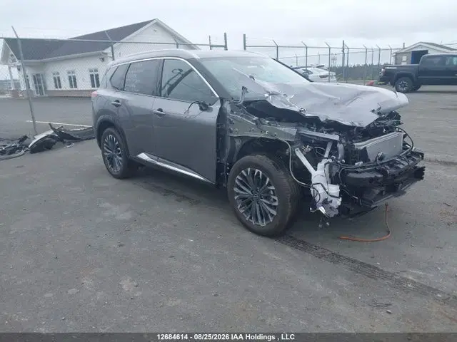 JN8BT3DD8TW318288 — 2026 Nissan Rogue Platinum AWD Cvt, Передняя часть (Front), фото до ремонта