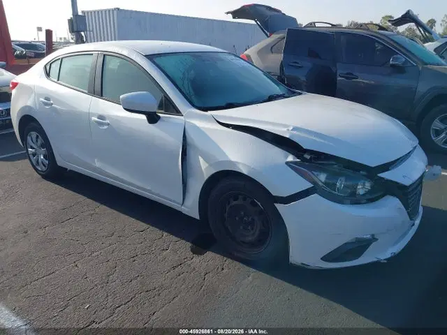 3MZBM1U72FM197928 — 2015 Mazda MAZDA3 I Sport, Передняя часть (Front End), фото до ремонта