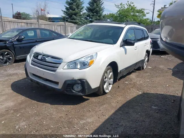 2014 Subaru Outback 2.5i Premium VIN 4S4BRGDC5E3214382 фото 2