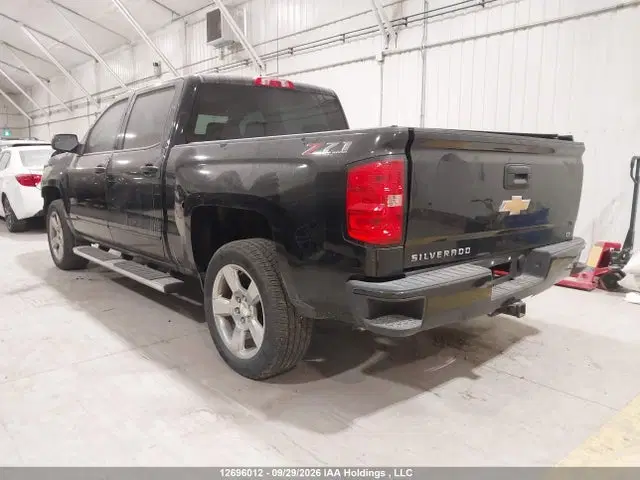 2018 Chevrolet Silverado K1500 Lt VIN 3GCUKREC8JG194373 фото 3