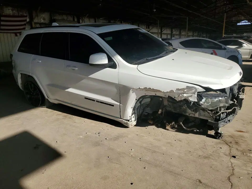2019 Jeep Grand Cherokee VIN 1C4RJFAG8KC588962 фото 4