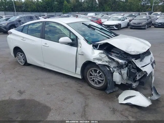 JTDKBRFUXG3002901 — 2016 Toyota Prius Two, Естественный износ (Normal Wear & Tear), фото до ремонта