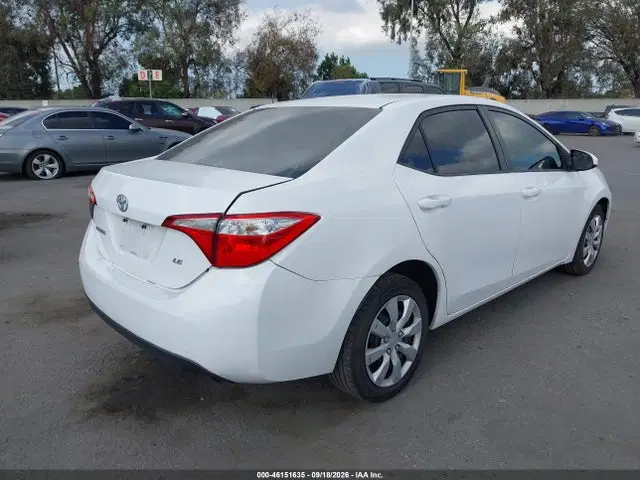 2015 Toyota COROLLA LE VIN 5YFBURHE7FP235964 фото 4