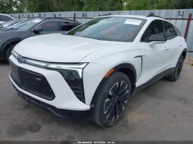 2024 Chevrolet Blazer Ev Eawd Rs VIN 3GNKDCRJ4RS151785 фото 2