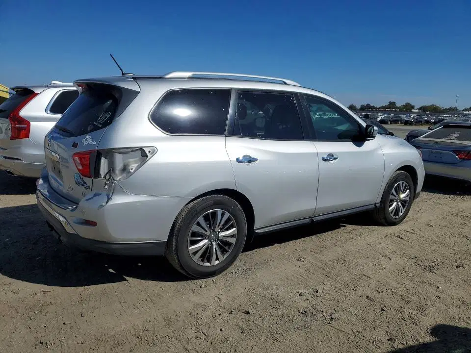 2018 Nissan Pathfinder VIN 5N1DR2MN0JC608198 фото 3
