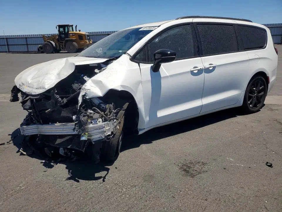 2C4RC1GG1SR513113 — 2025 Chrysler Pacifica, Передняя часть (Front End), фото до ремонта