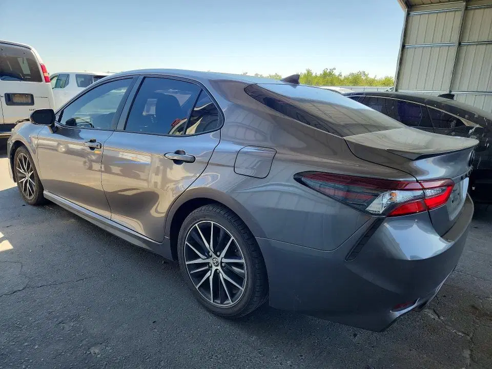 2022 Toyota Camry VIN 4T1G11AK2NU036950 фото 2