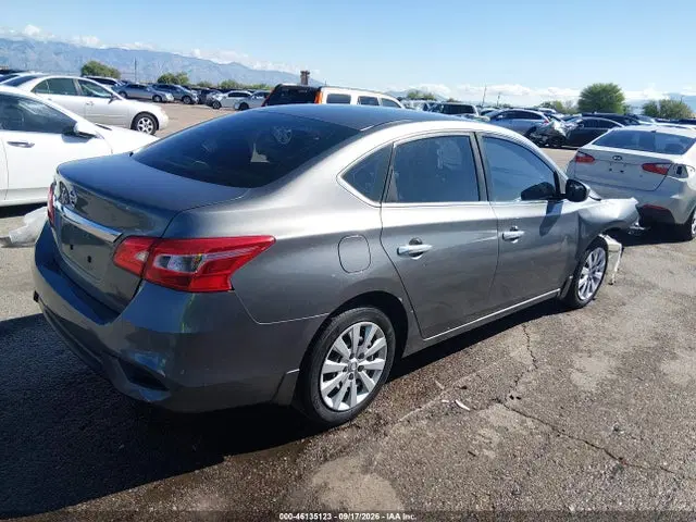2018 Nissan SENTRA S VIN 3N1AB7APXJY344948 фото 4