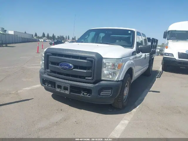 2016 Ford F-350 Xl VIN 1FD8W3A6XGED31263 фото 2