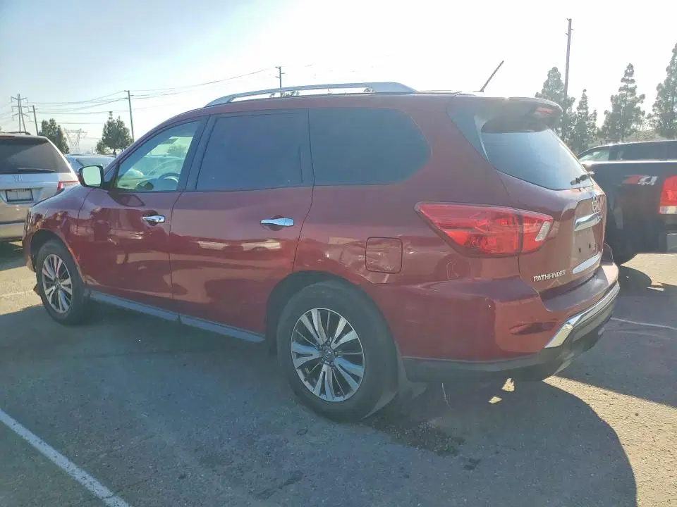 2018 Nissan Pathfinder VIN 5N1DR2MN4JC637834 фото 2