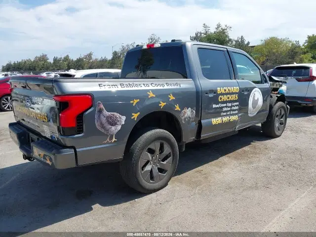 2025 Ford F-150 Lightning Flash VIN 1FTVW3L76SWG02352 фото 4