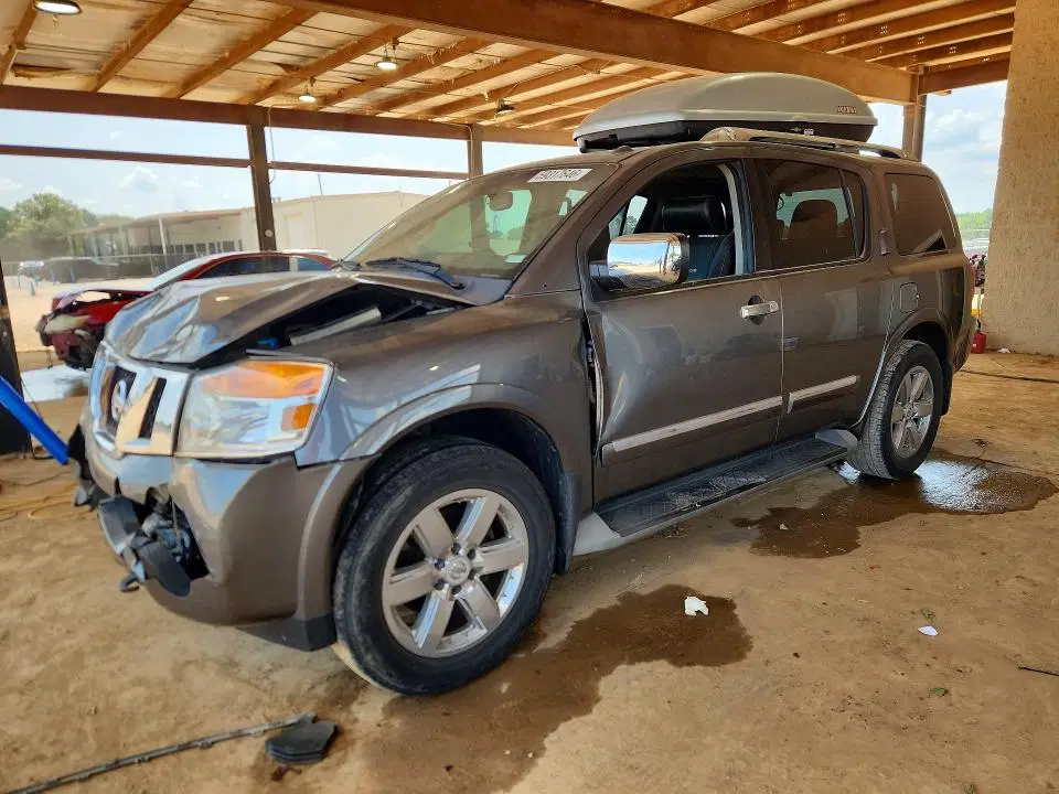 5N1BA0NC5DN605368 — 2013 Nissan Armada, Передняя часть, фото до ремонта