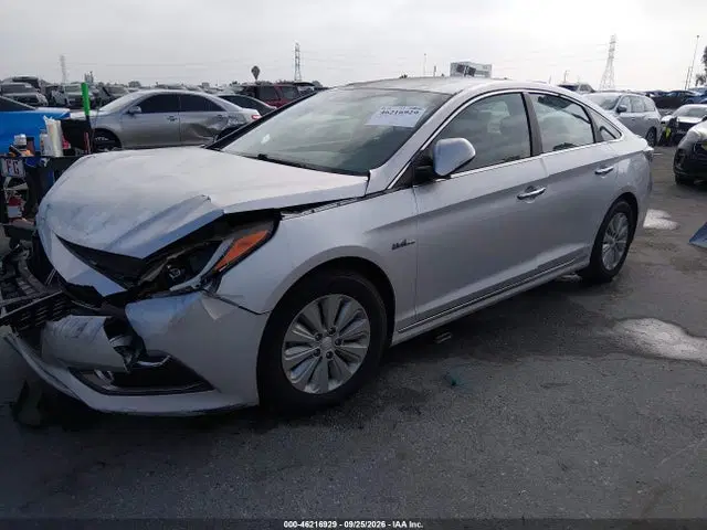 2016 Hyundai Sonata Hybrid Se VIN KMHE24L17GA010987 фото 2