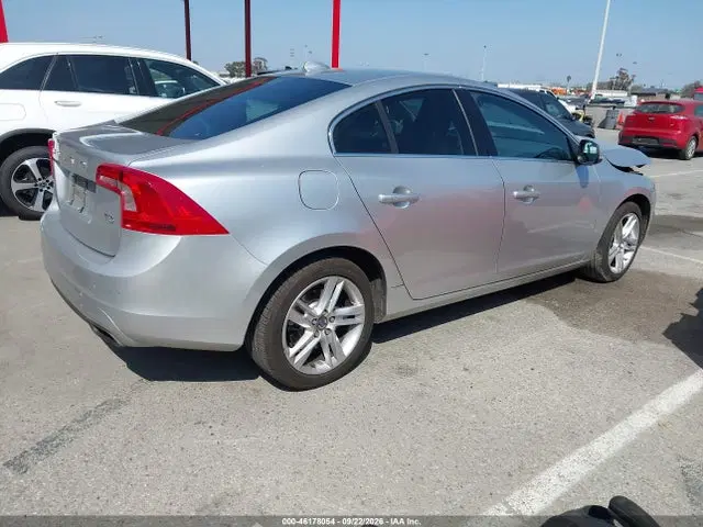 2015 Volvo S60 T5 Premier VIN YV140MFK2F1340491 фото 4