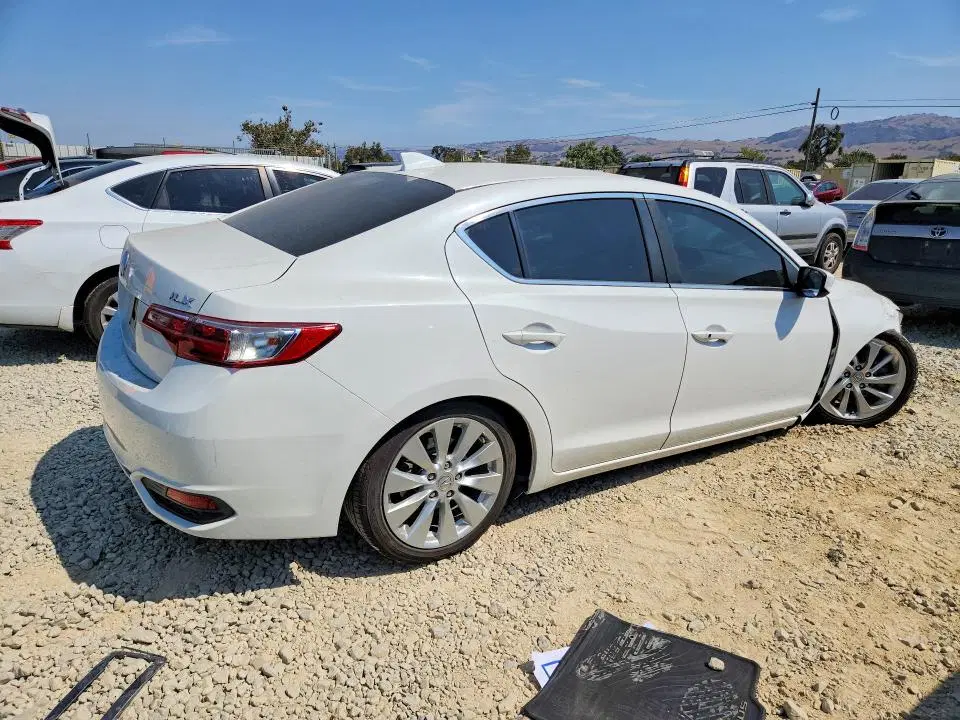 2018 Acura ILX VIN 19UDE2F76JA001203 фото 3