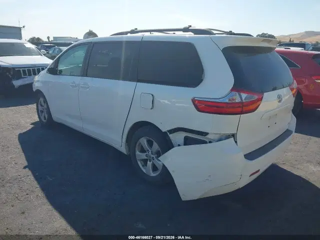 2017 Toyota Sienna Le 8 Passenger VIN 5TDKZ3DC1HS874998 фото 3
