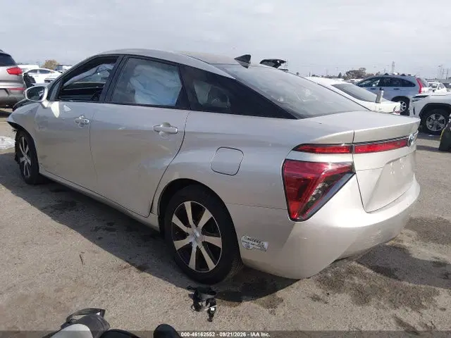 2017 Toyota Mirai VIN JTDBVRBD6HA001951 фото 3