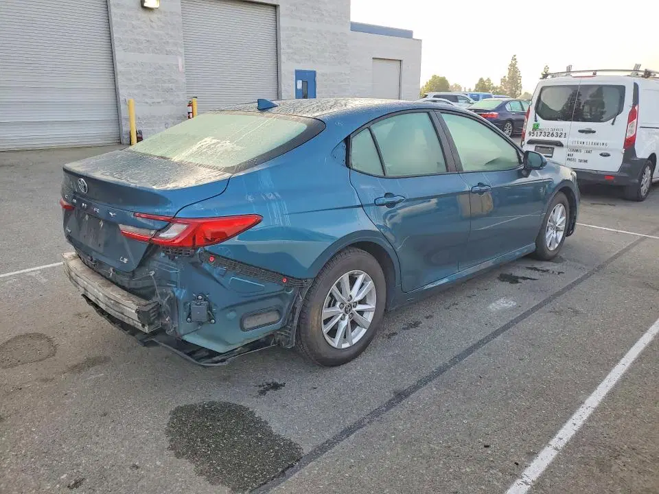 2025 Toyota Camry VIN 4T1DAACK6SU068568 фото 3