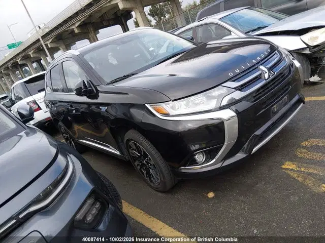 JA4J24A59JZ611975 — 2018 Mitsubishi Outlander SE/GT, Задняя часть (Rear), фото до ремонта