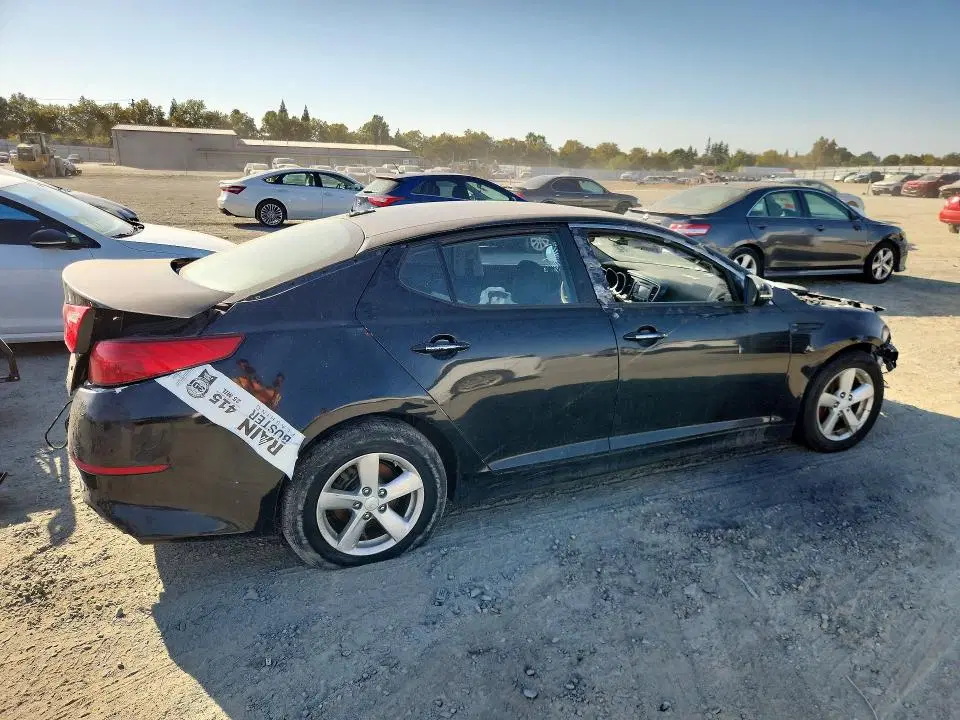 2015 KIA Optima VIN 5XXGM4A72FG476912 фото 3