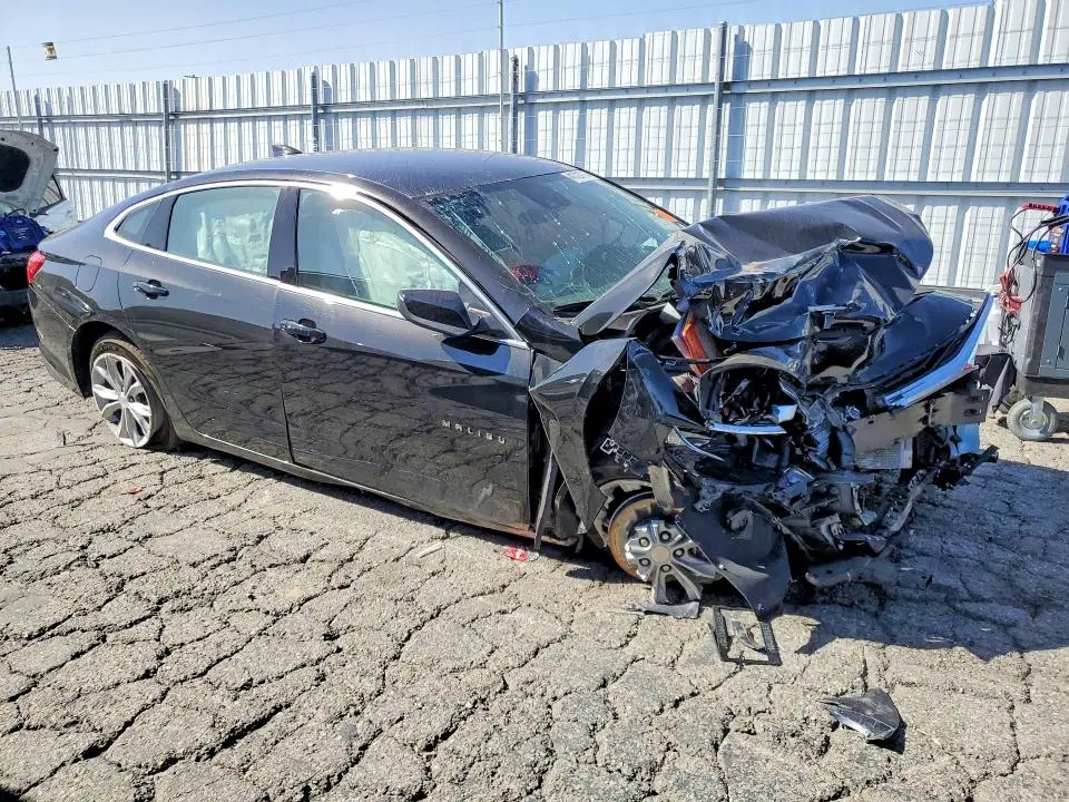 2025 Chevrolet Malibu VIN 1G1ZD5ST6SF150297 фото 4