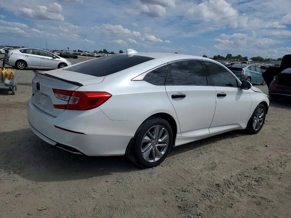 2019 Honda Accord VIN 1HGCV1F1XKA001904 фото 3