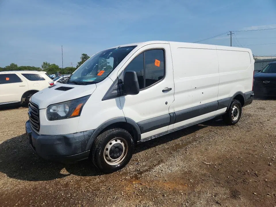 1FTYR2ZMXJKA01933 — 2018 Ford Transit, Вандализм, фото до ремонта