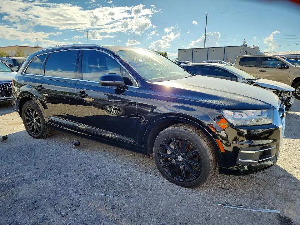 2017 Audi Q7 VIN WA1LAAF79HD000453 фото 4