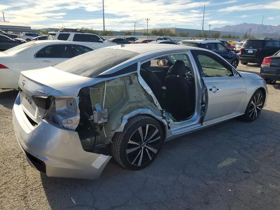 2019 Nissan Altima VIN 1N4BL4FW8KC185019 фото 3