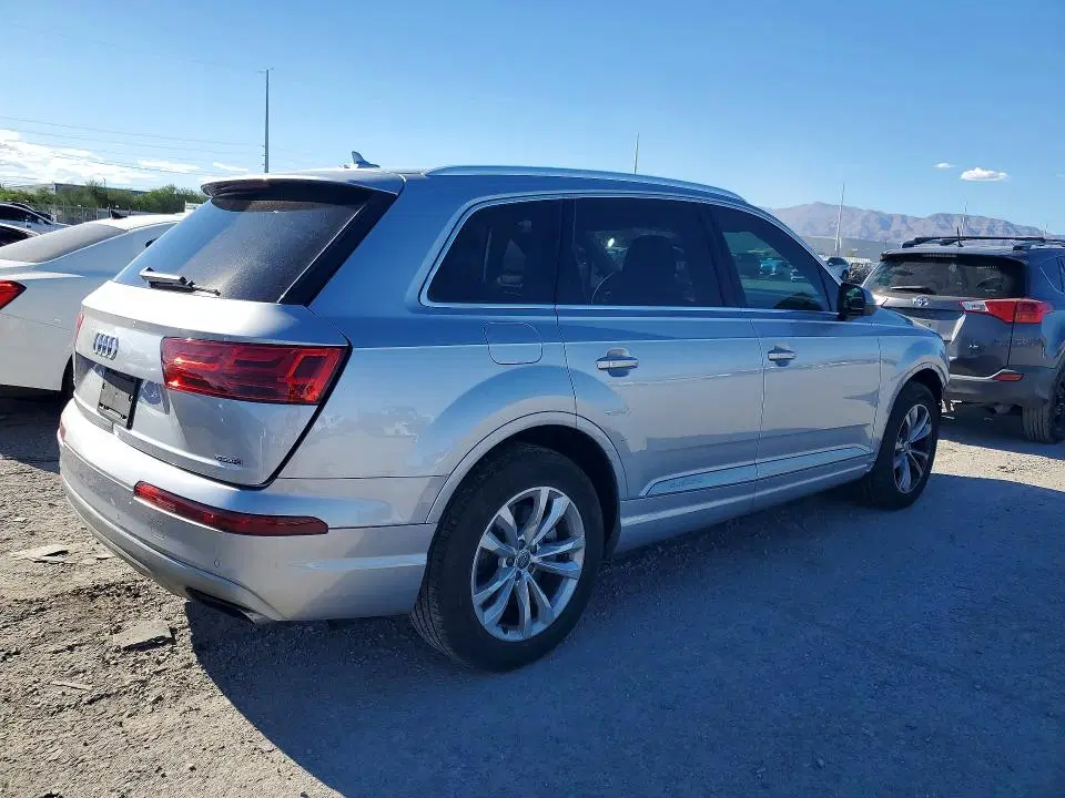 2019 Audi Q7 VIN WA1LAAF72KD044219 фото 3