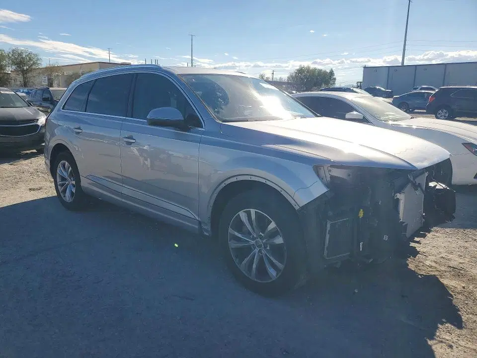 2019 Audi Q7 VIN WA1LAAF72KD044219 фото 4