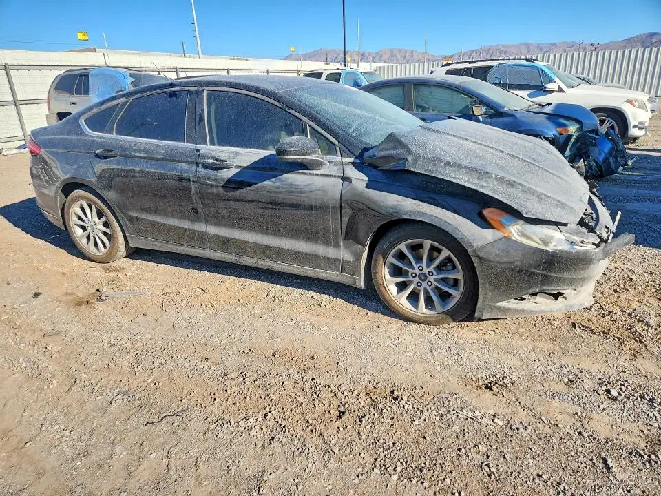 2017 Ford Fusion VIN 3FA6P0H79HR348193 фото 4