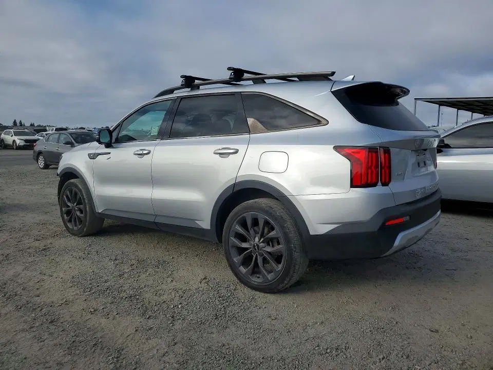 2022 KIA Sorento VIN 5XYRKDLF0NG075484 фото 2