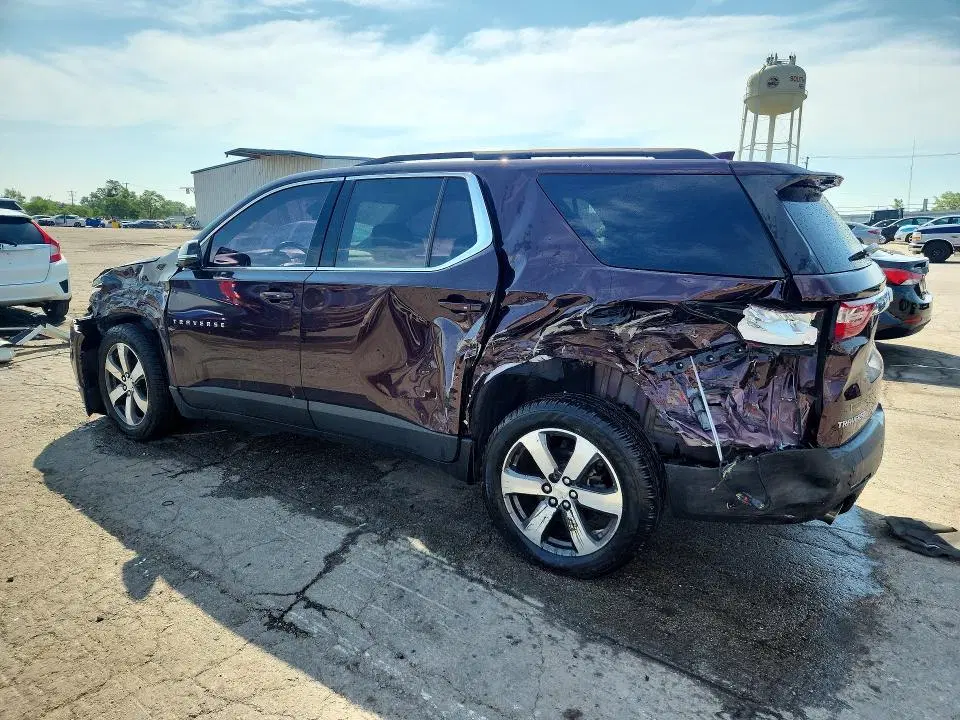 2019 CHEVROLET TRAVERSE VIN 1GNERHKWXKJ122073 фото 2