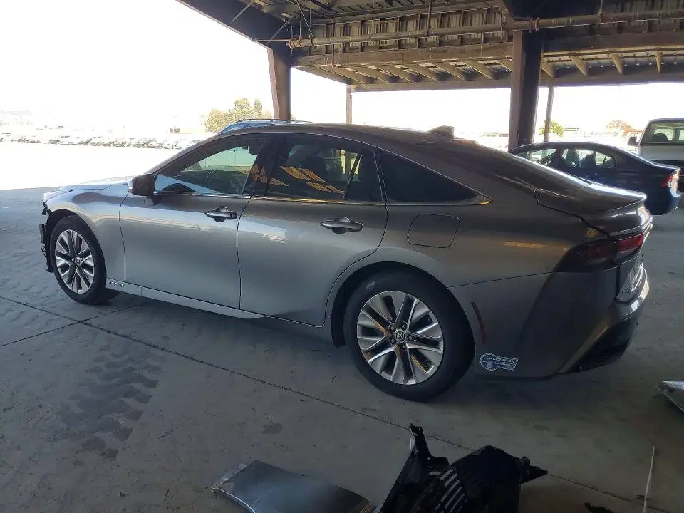 2021 Toyota Mirai VIN JTDAAAAA2MA002590 фото 2