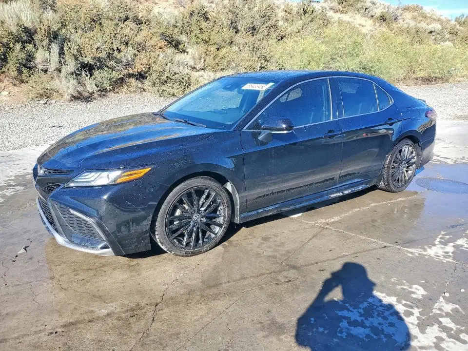 4T1K61AK1NU057591 — 2022 Toyota Camry, Подтопление (Water/Flood), фото до ремонта