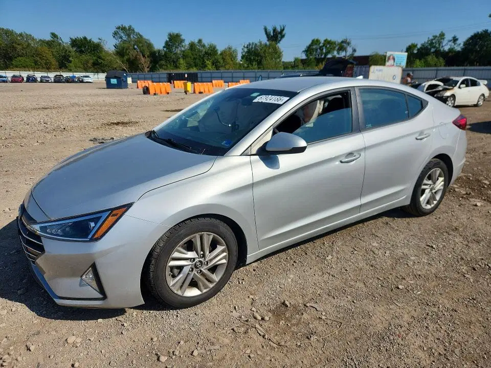 5NPD84LF4KH412770 — 2019 Hyundai Elantra, Боковая часть, фото до ремонта