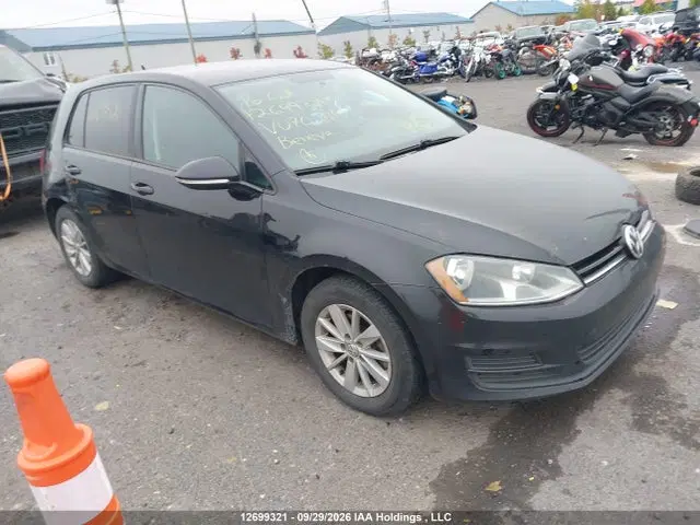 3VW117AU1GM070249 — 2016 Volkswagen Golf 1.8 Tsi Comfortline/1.8 Tsi Highline/1.8 Tsi Trendline, Right Rear, фото до ремонта
