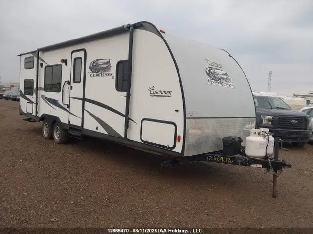5ZT2FERB9FA015445 — 2015 Coachmen Freedom, Подтопление (Water), фото до ремонта