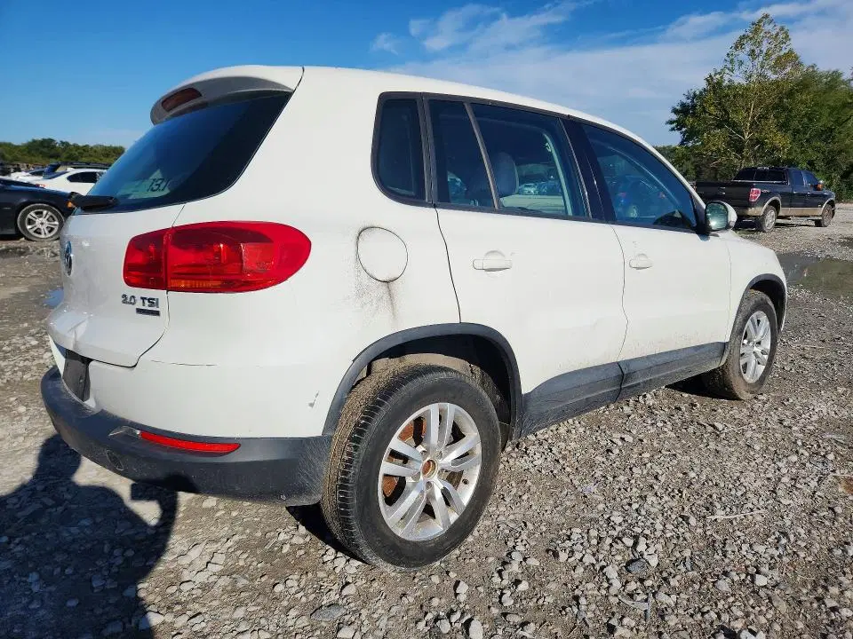 2013 VOLKSWAGEN TIGUAN VIN WVGBV7AX7DW535453 фото 3