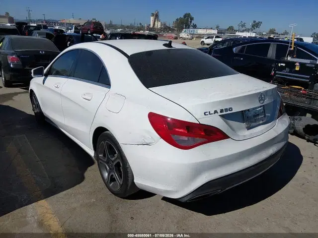 2019 Mercedes-Benz CLA 250 VIN WDDSJ4EB2KN719415 фото 3